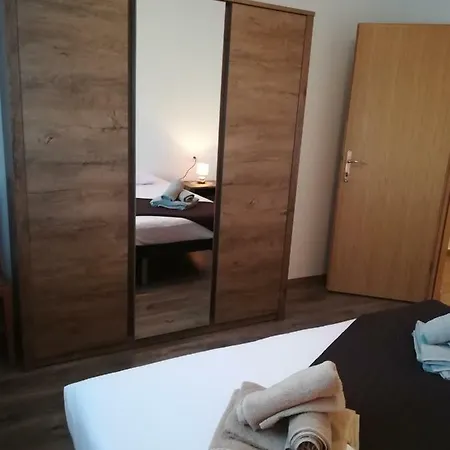 Milovanovic 2 Apartment